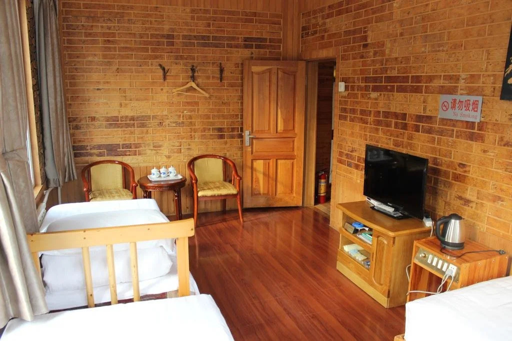 Changbai Mountain Hunting Resort Hotel