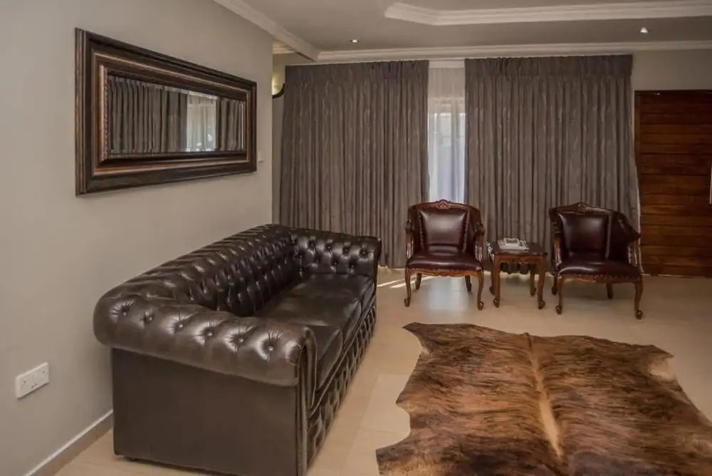 PeaconWood Boutique Villa