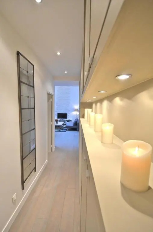 Show Room