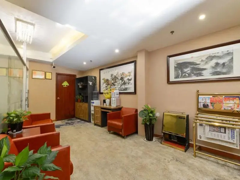 GreenTree Inn Shanghai Xujiahui Meiluo City 80,000 People Stadium Subway station Shell Hotel