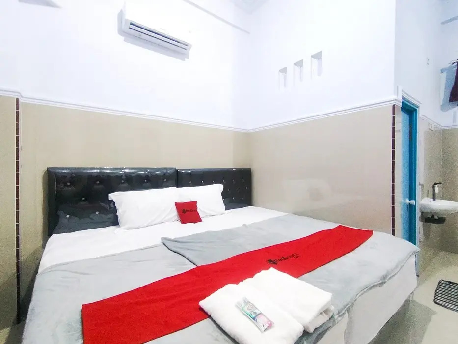 RedDoorz at Bangkalan