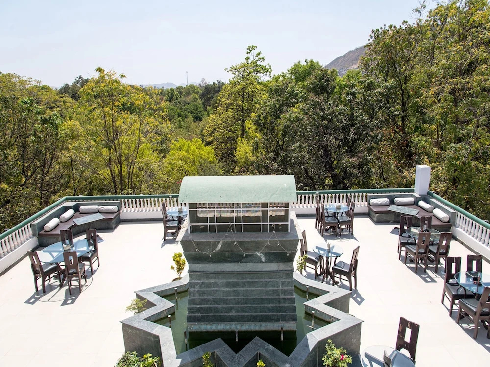 OYO 12656 Hotel Green View International