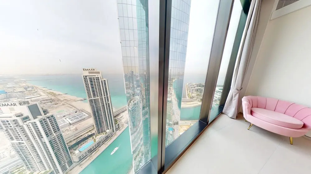Address JBR 4706