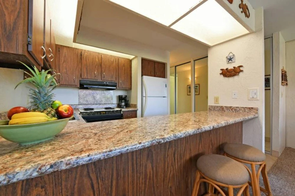 Papakea D-204 by Maui Life Realty