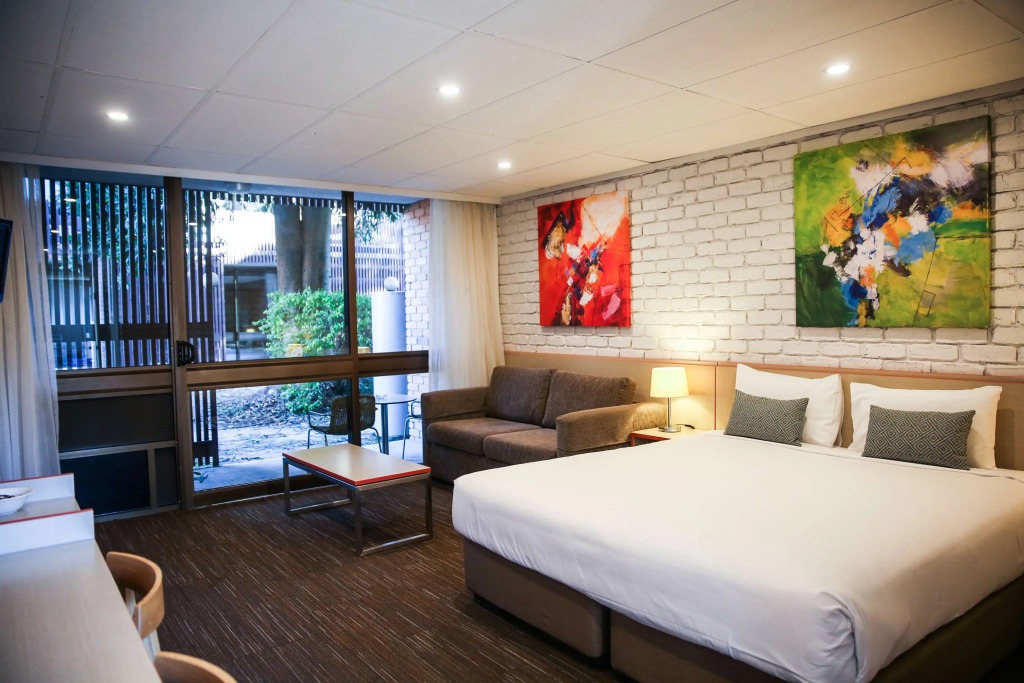 Villa Noosa Hotel