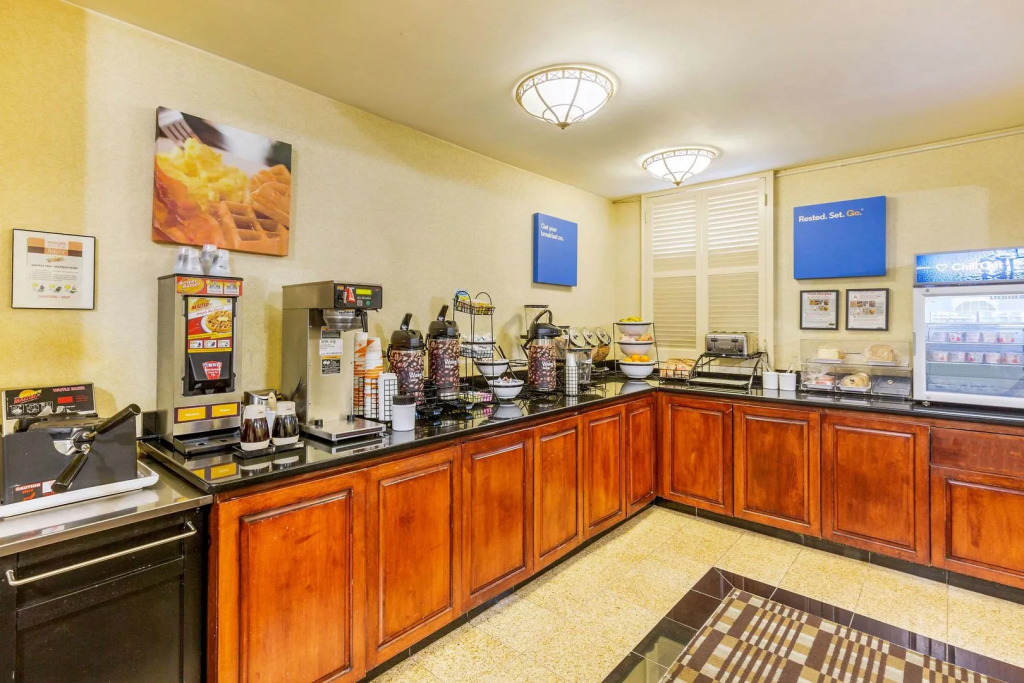 Comfort Inn Red Horse Frederick