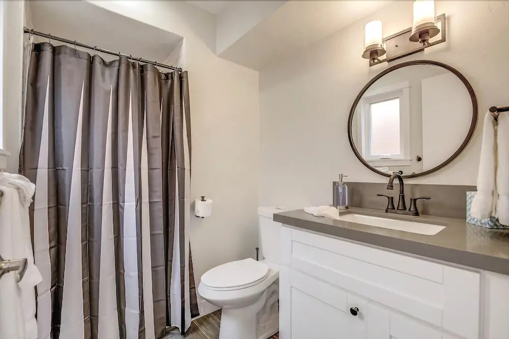 Bay Style 1 - 2 Br Condo