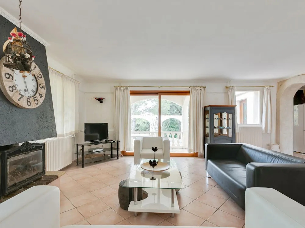 Lovely Villa in Soleil d'Oc with Swimming Pool