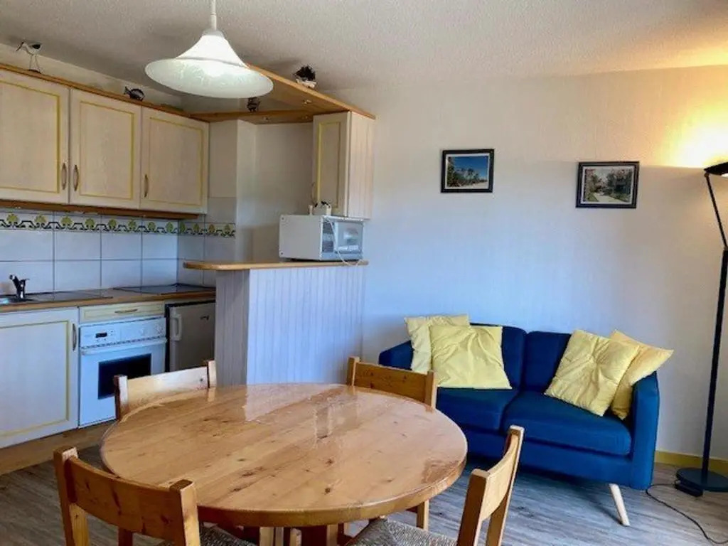 Appartement Quiberon, 2 Pièces, 4 Personnes - Fr-1-478-40