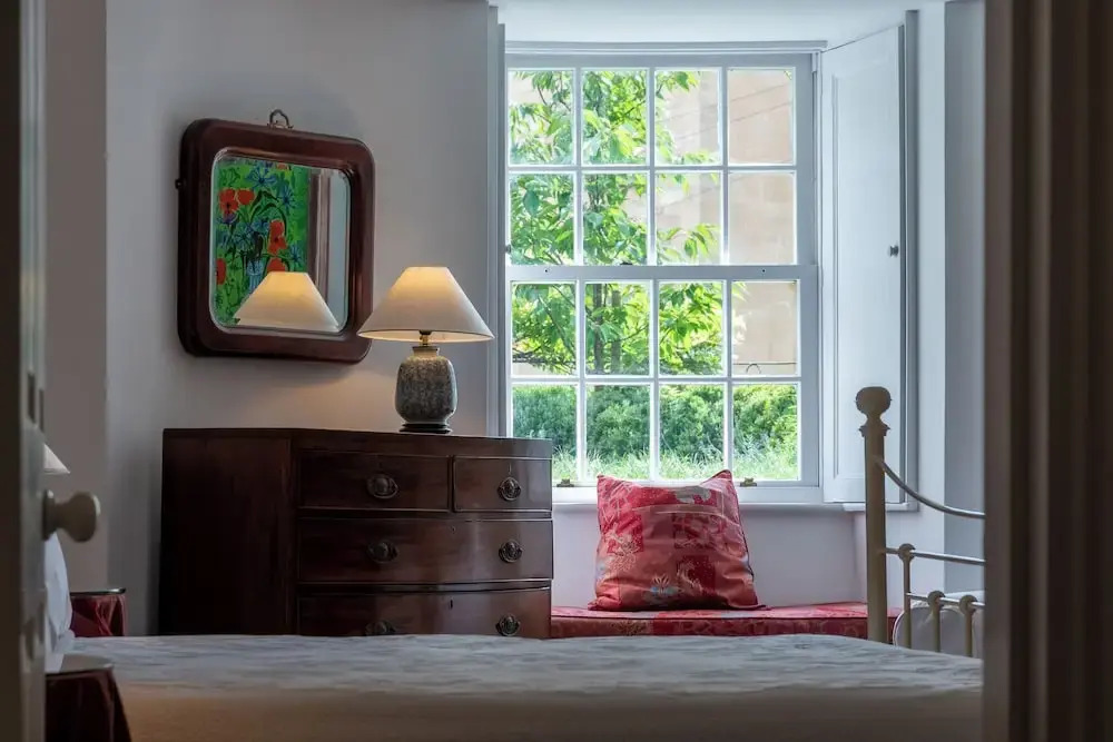 Somerset House - Charming Period 1BD