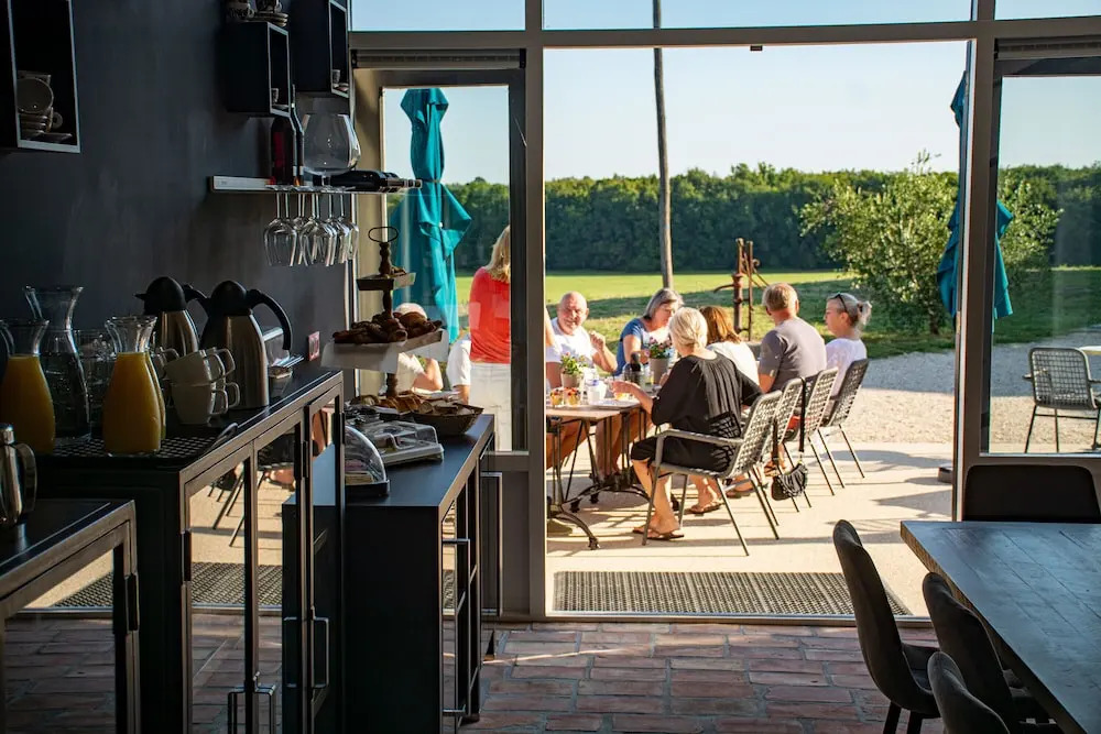 Vandenbeld Wines B&B