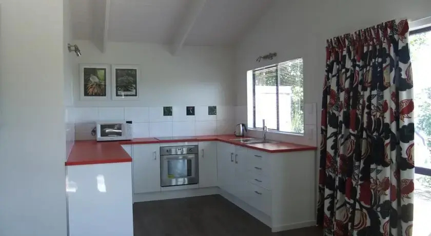 Beachside Cottage