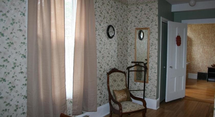 Sackville Bed & Breakfast