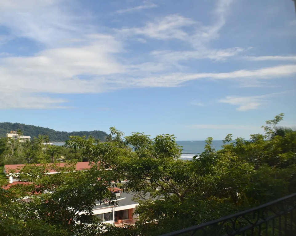 Acqua Residences 503