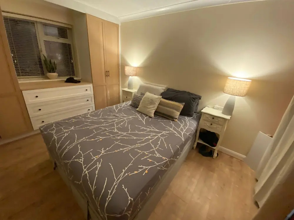 Stunning 1-bed Apartment in Bracknell