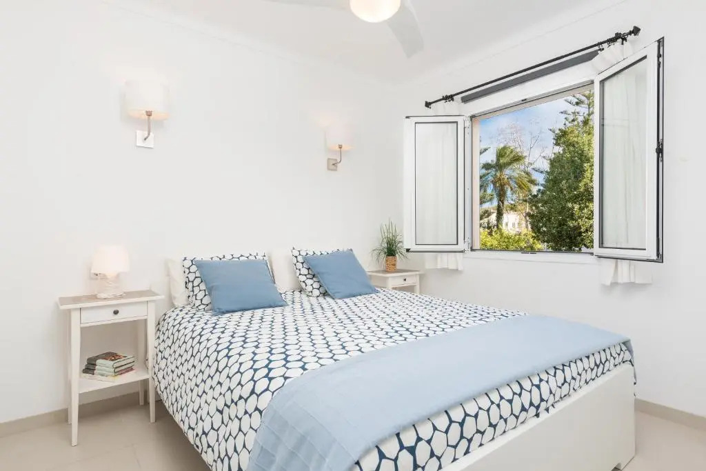 C140 Pine Beach by Mallorca Villa Selection