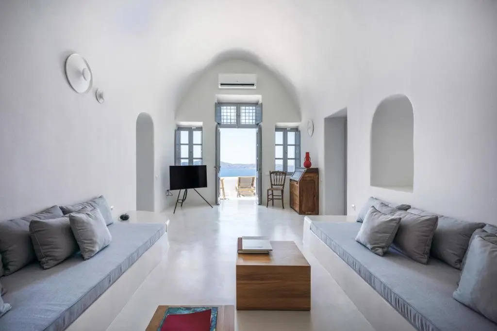 Inspire Santorini Luxury Villas