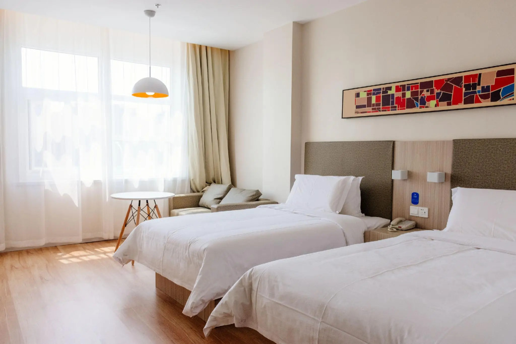 Hanting Hotel Tianjin Binhai International Airport