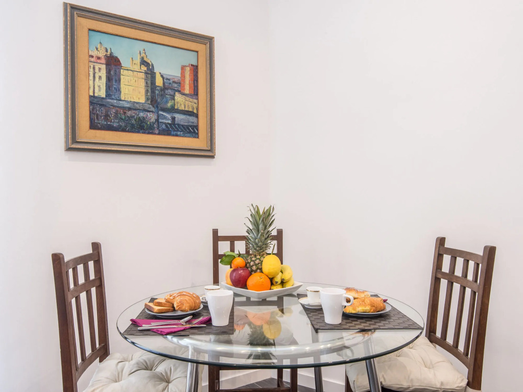Residenza Ottaviano 105 by Hili