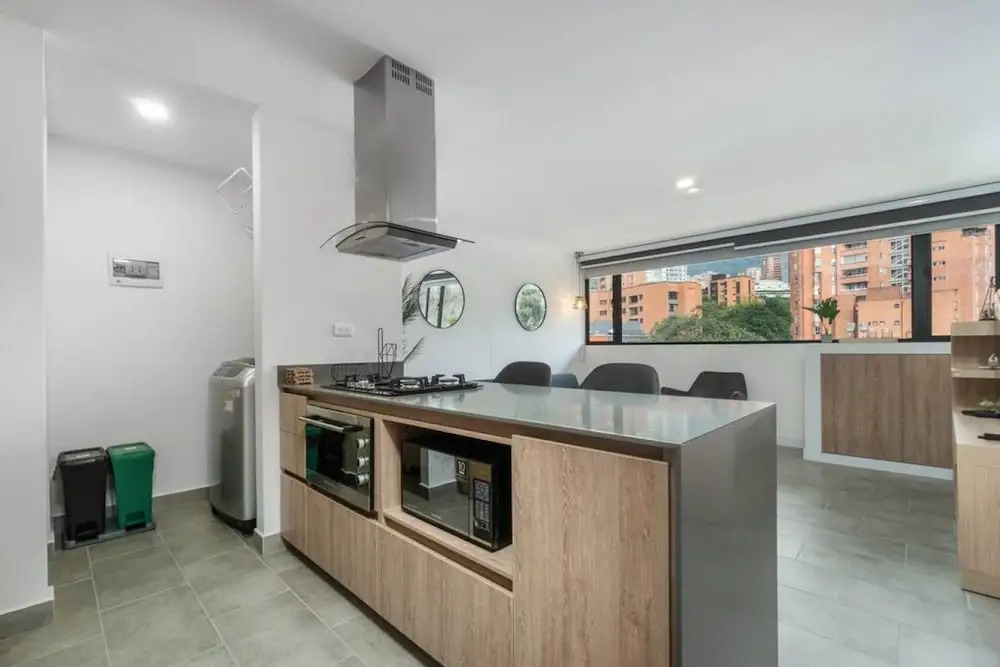 Go Living Suites - 402