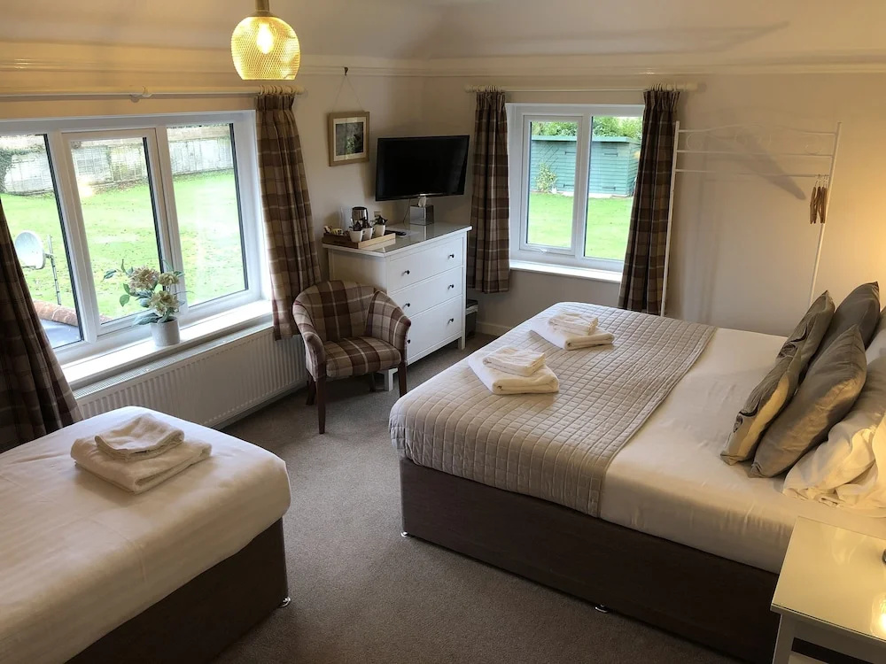 Burton Lodge Guest House and Spa
