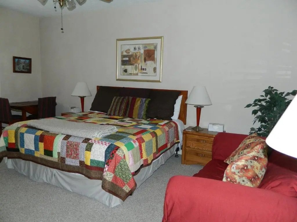 Bent Mountain Lodge
