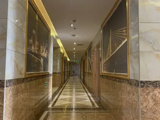 Green Star Hotel