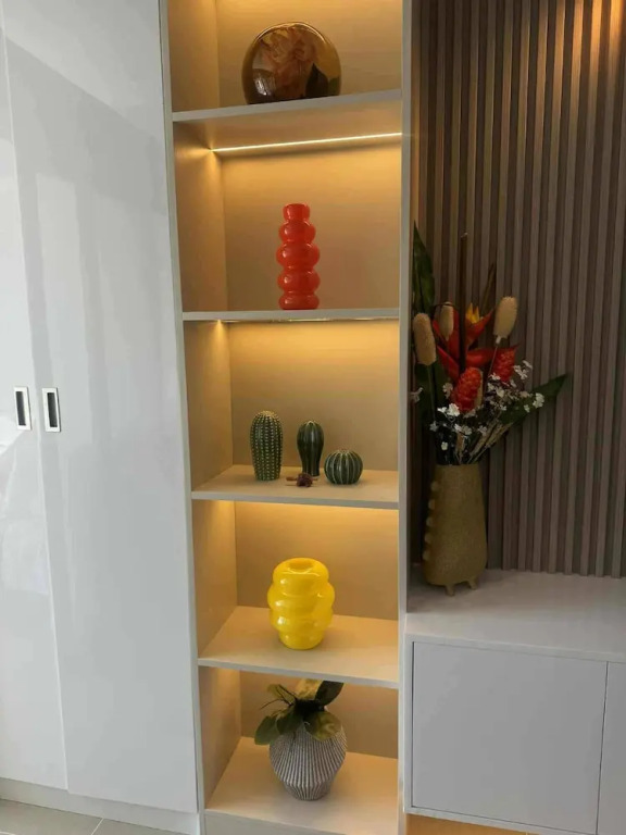 Scandi-inspired Pasay Apartment for Rent - Entire House With Balcony Facing MOA