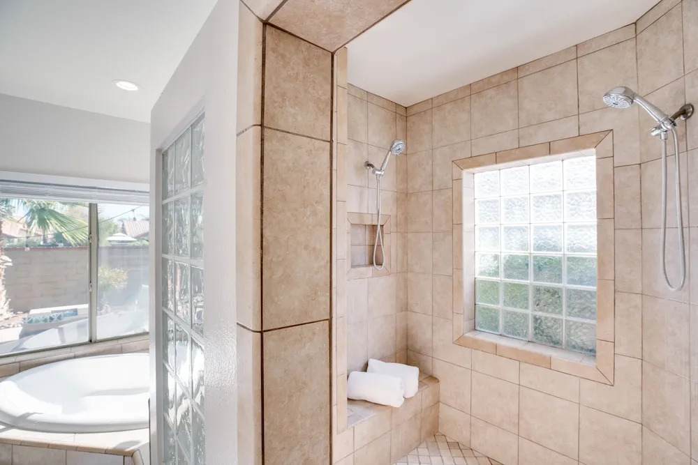 New Listing! Contemporary W/ Pool & Hot Tub 4 Bedroom Home