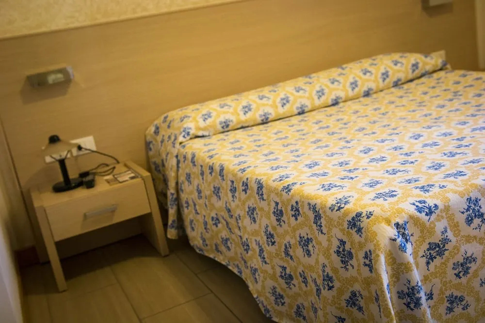 Hotel Ristorante Cigno - Camere and Aparthotel