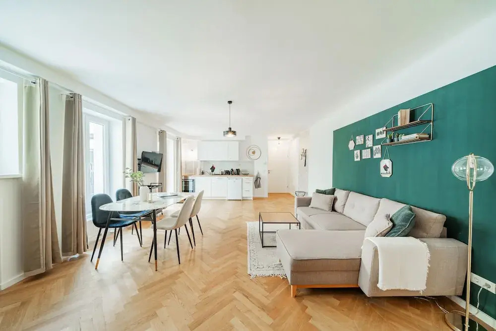 The 15s Apartments