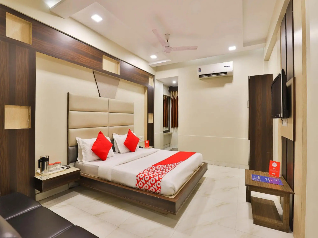Hotel Neelkanth Palace