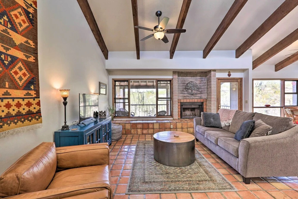 Beautiful 'saguaro Vista' w/ Mountain Views!