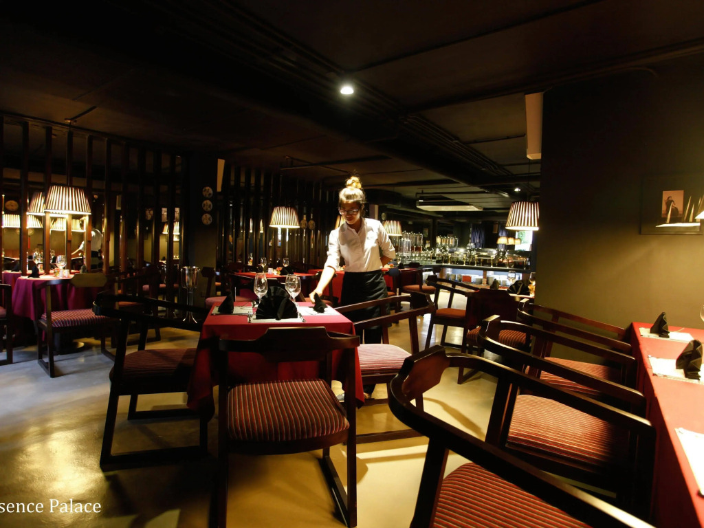 Hotel Emerald Waters Classy