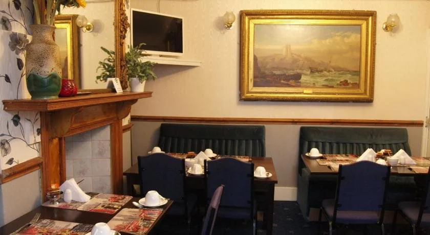 Oakley Hotel