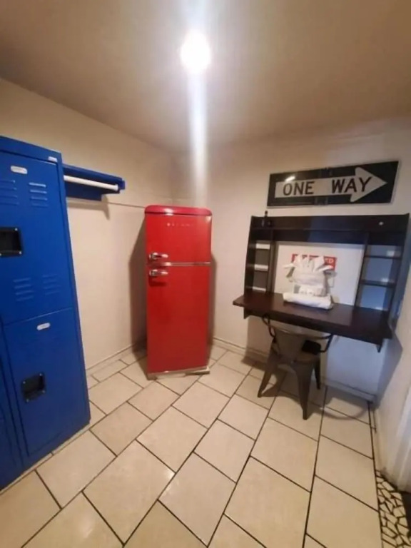Desert Hills Motel