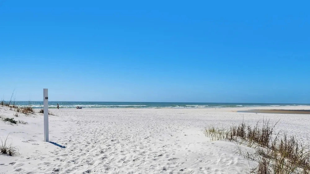 Pet-friendly Corner 1st Floor Condo in Seagrove, Steps From the Beach
