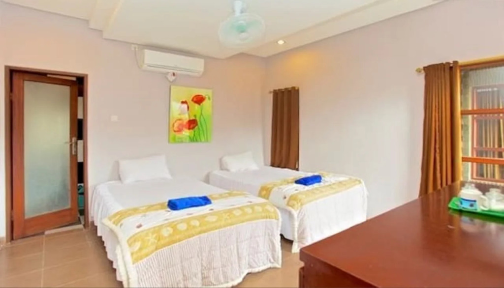 Kubu Kauh Beach Inn Legian