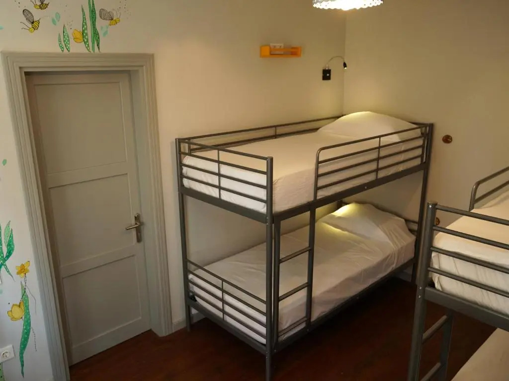 Tilas - Rooms in 19th Century Wooden Townhouse,Kadikoy