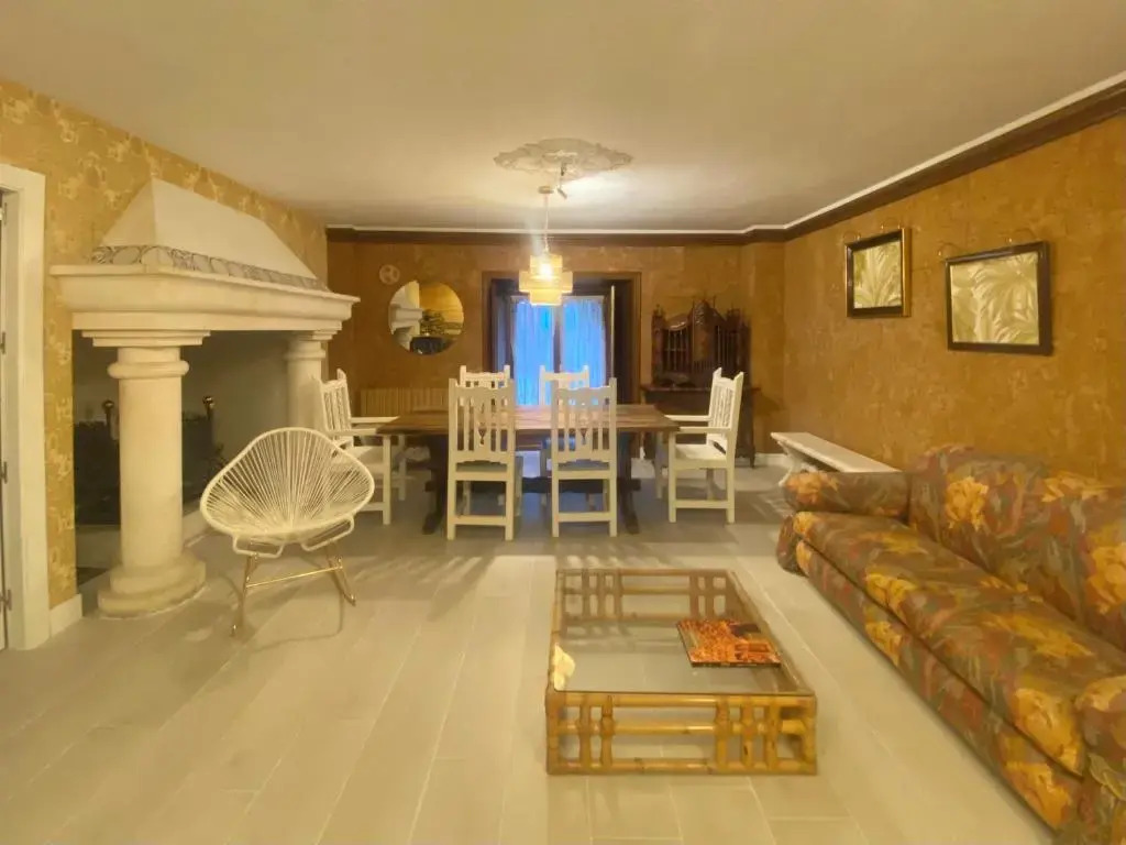Apartamentos María Luisa