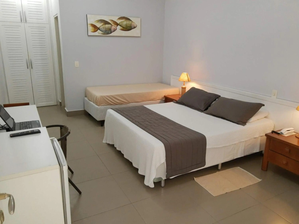 Riviera Flat