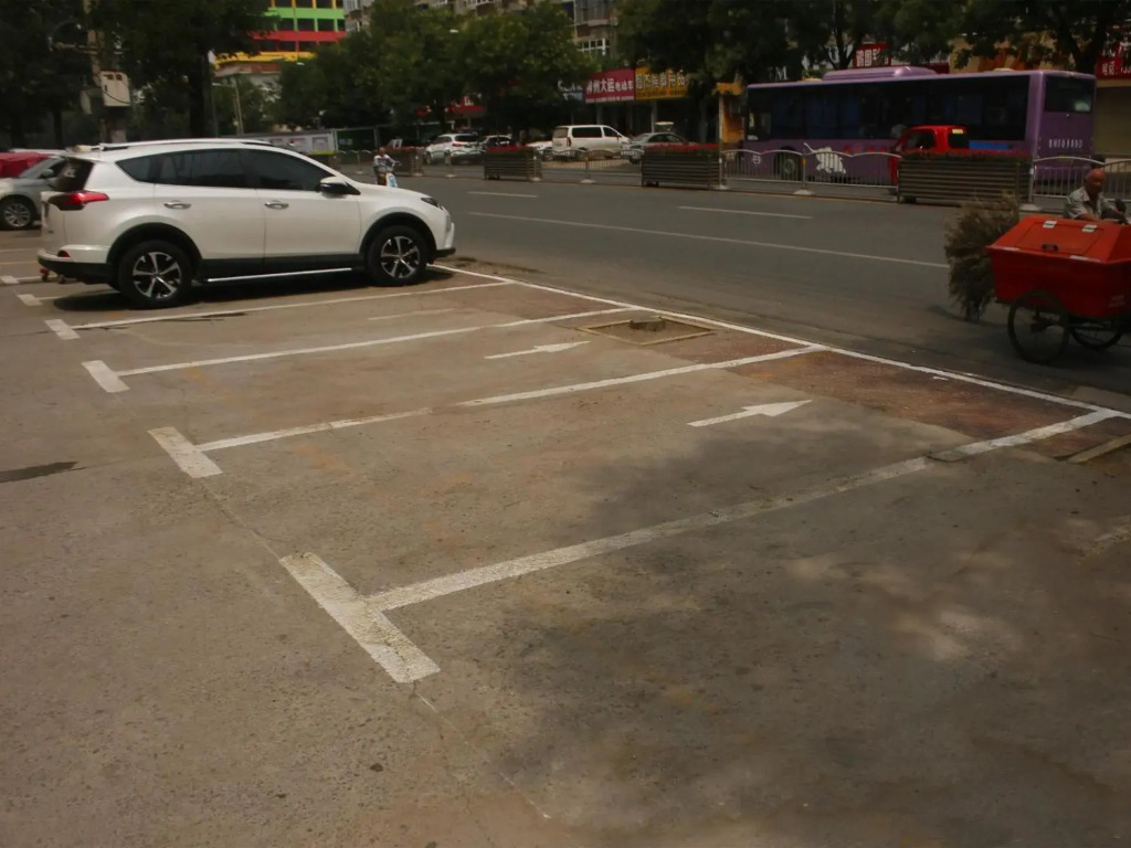 7Days Inn Shangqiu democratic road WAL-MART