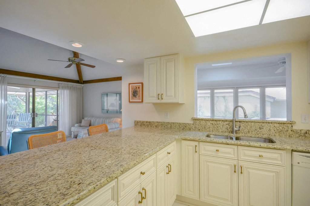 Lovely Home in Brae Burn II With 2-car Garage Bb202