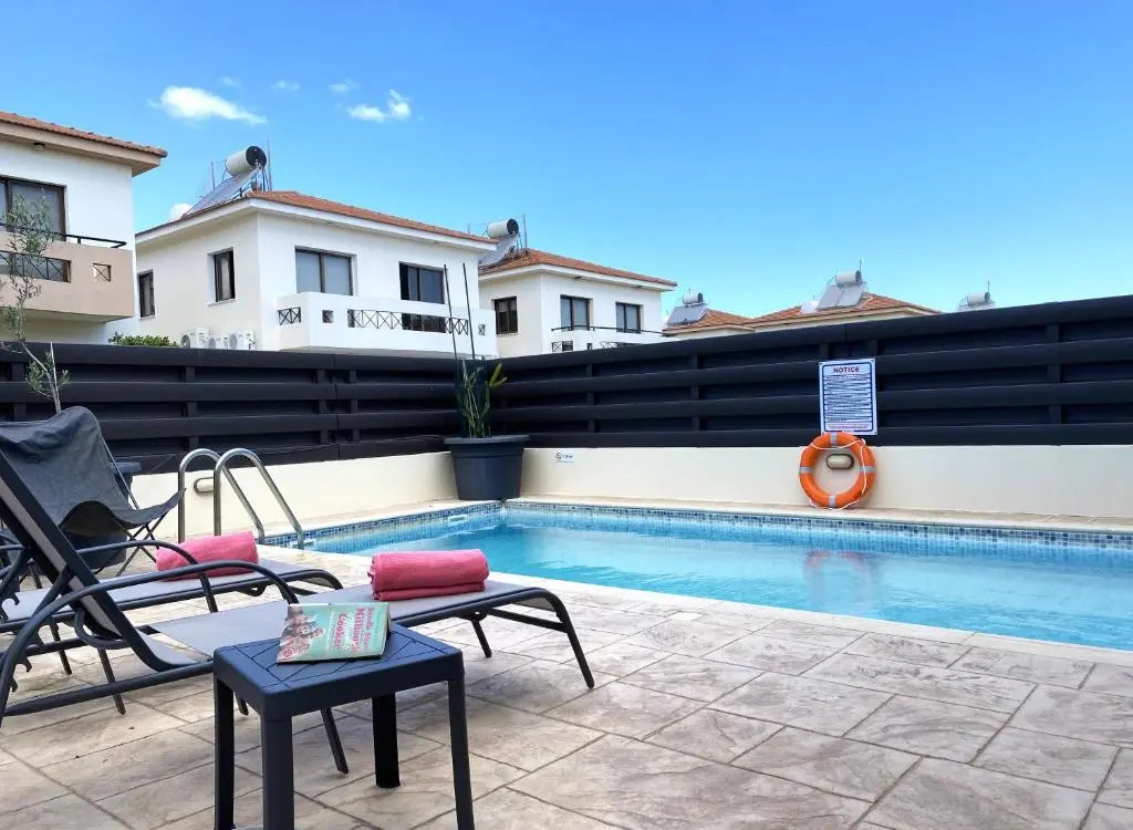 Serena Holiday Villa DPS6