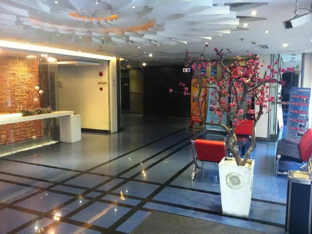 Motel168 Shanghai XinCun Road Inn