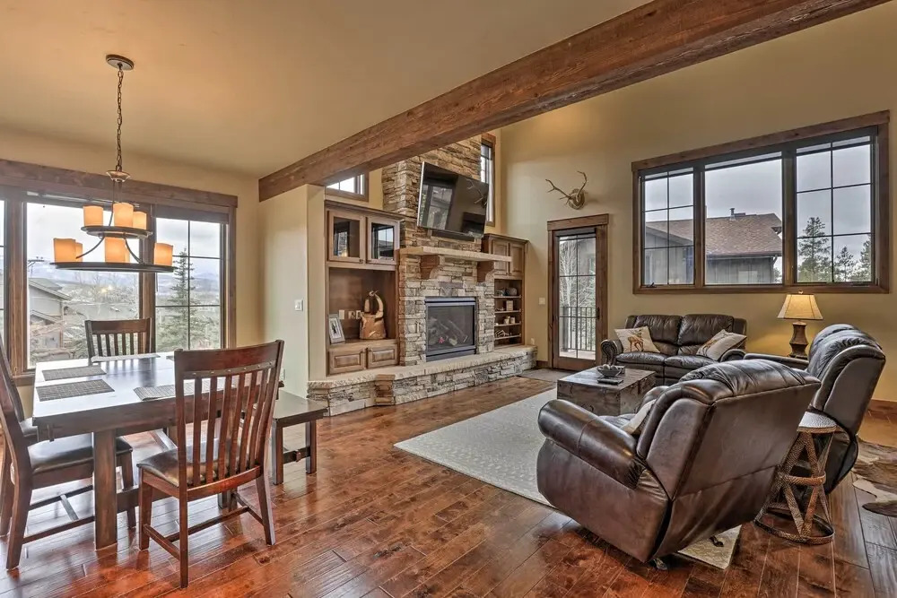 Luxurious Fraser Townhome w/ Private Hot Tub!