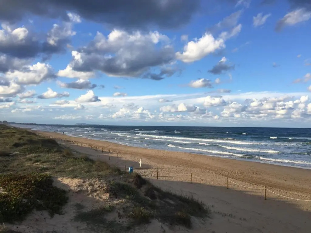 Apartamento con piscina y vistas al mar Aguamarina 36