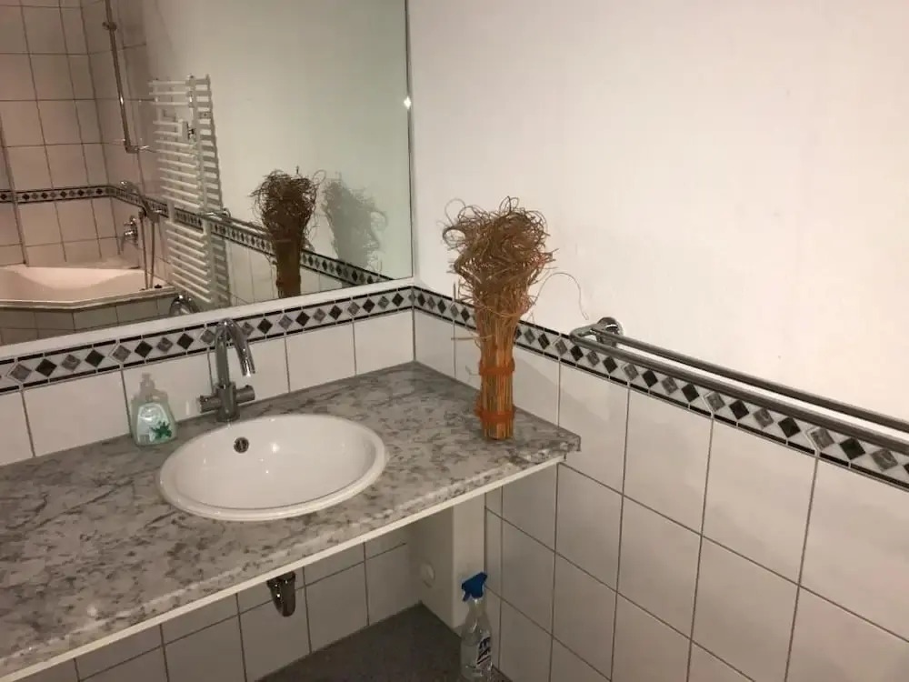 A&S Hostel Bonnerstr. 64