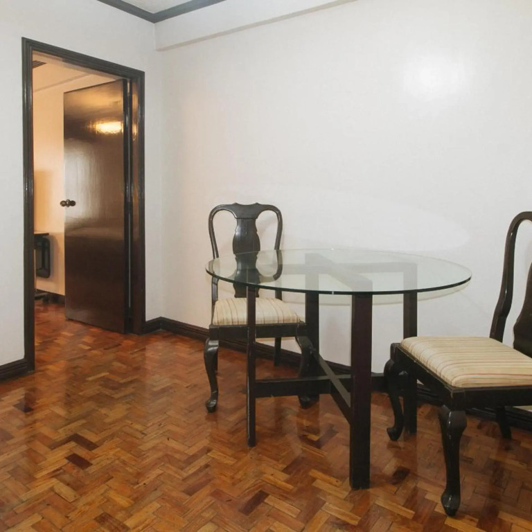 El Rico Suite Makati by RedDoorz
