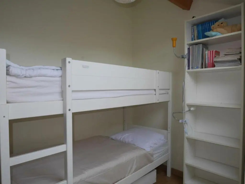 Gîte Saint-Romain-en-Jarez, 4 pièces, 6 personnes - FR-1-496-34